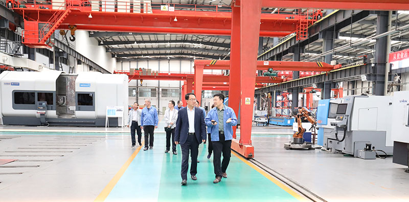 副市長景丹一行來星火機(jī)床集團(tuán)公司調(diào)研