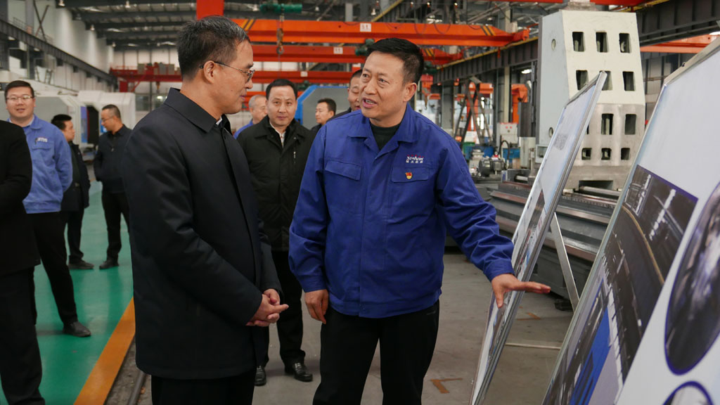 甘肅省委常委、政法委書記劉長根深入包聯(lián)企業(yè)星火機(jī)床公司調(diào)研